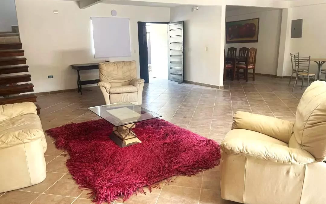 Casa equipada en Mérida para 10 personas con piscina