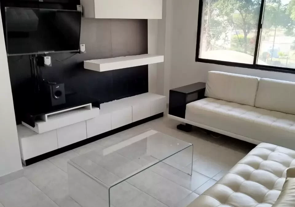 Apartamento equipado frente a las trinitarias para 4 personas